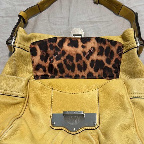 Gorgeous pale yellow B Makowski handbag - Picture 8 of 9